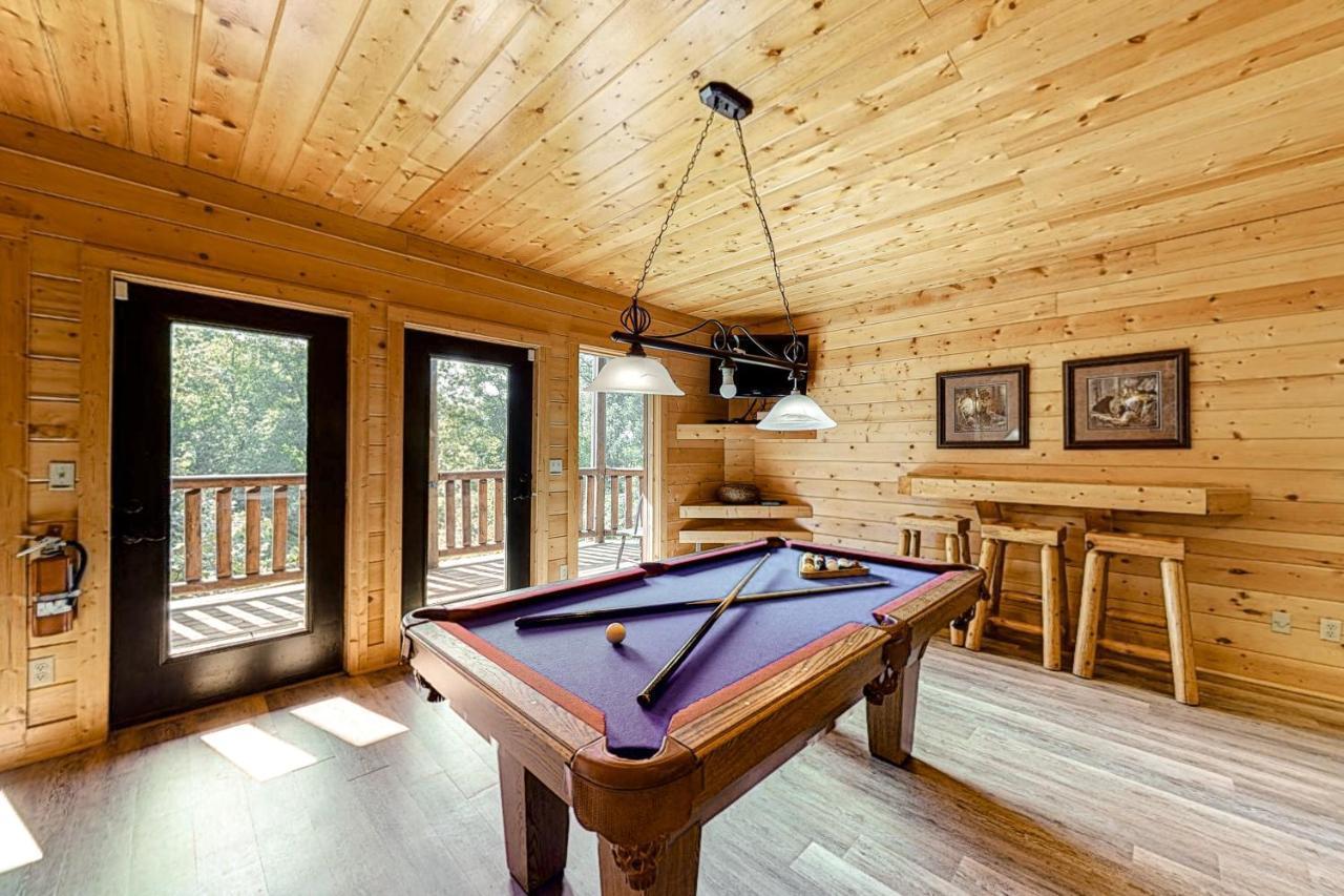 Edge Of The Park Lodge Sevierville Eksteriør bilde